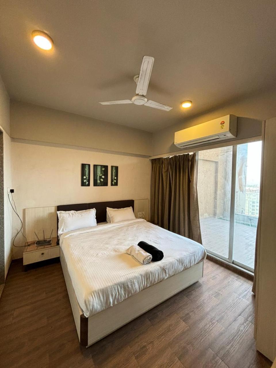 Weekend Address By Honest Homes Surate Exterior foto